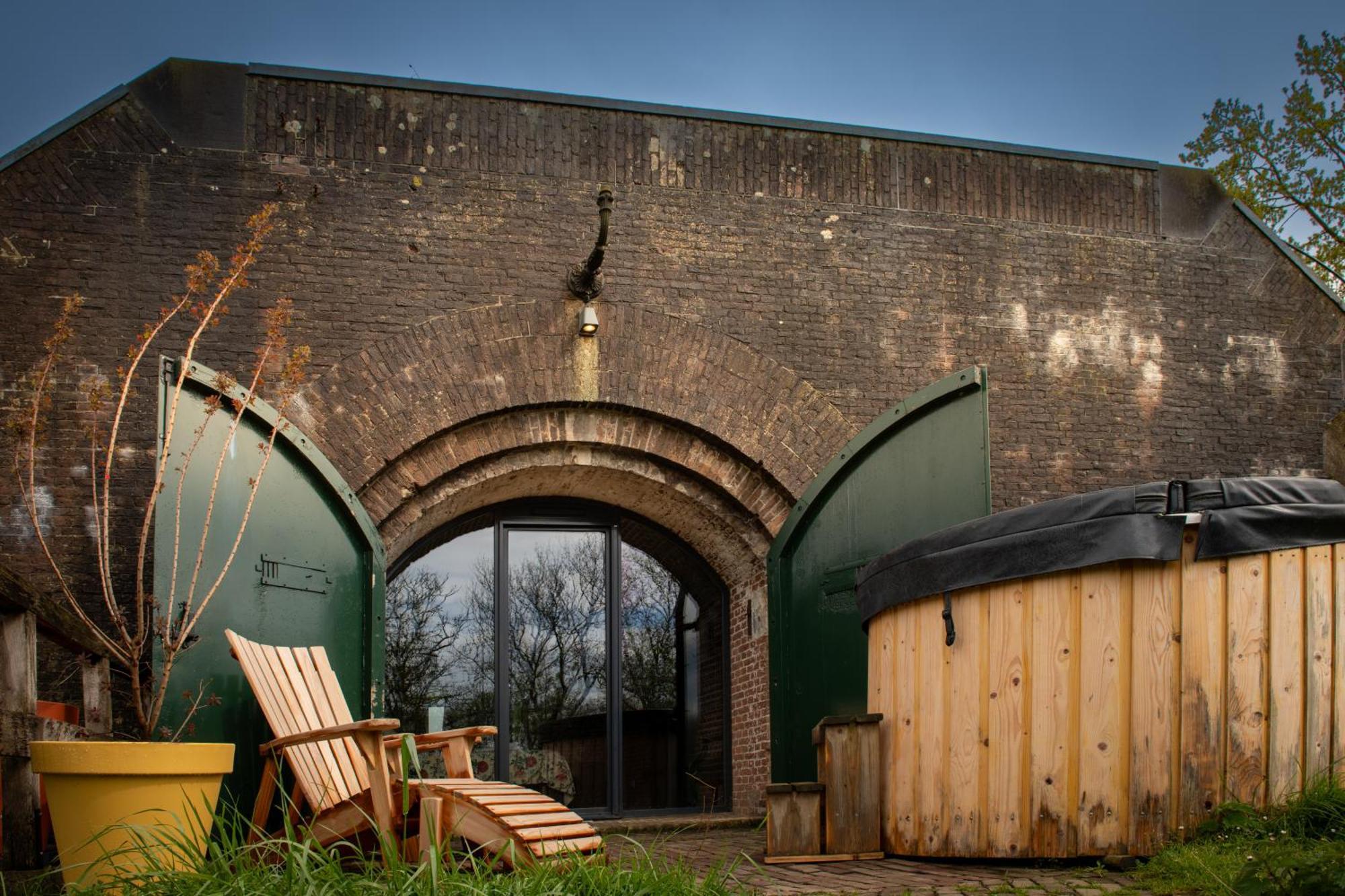 Fort Vuren Екстериор снимка