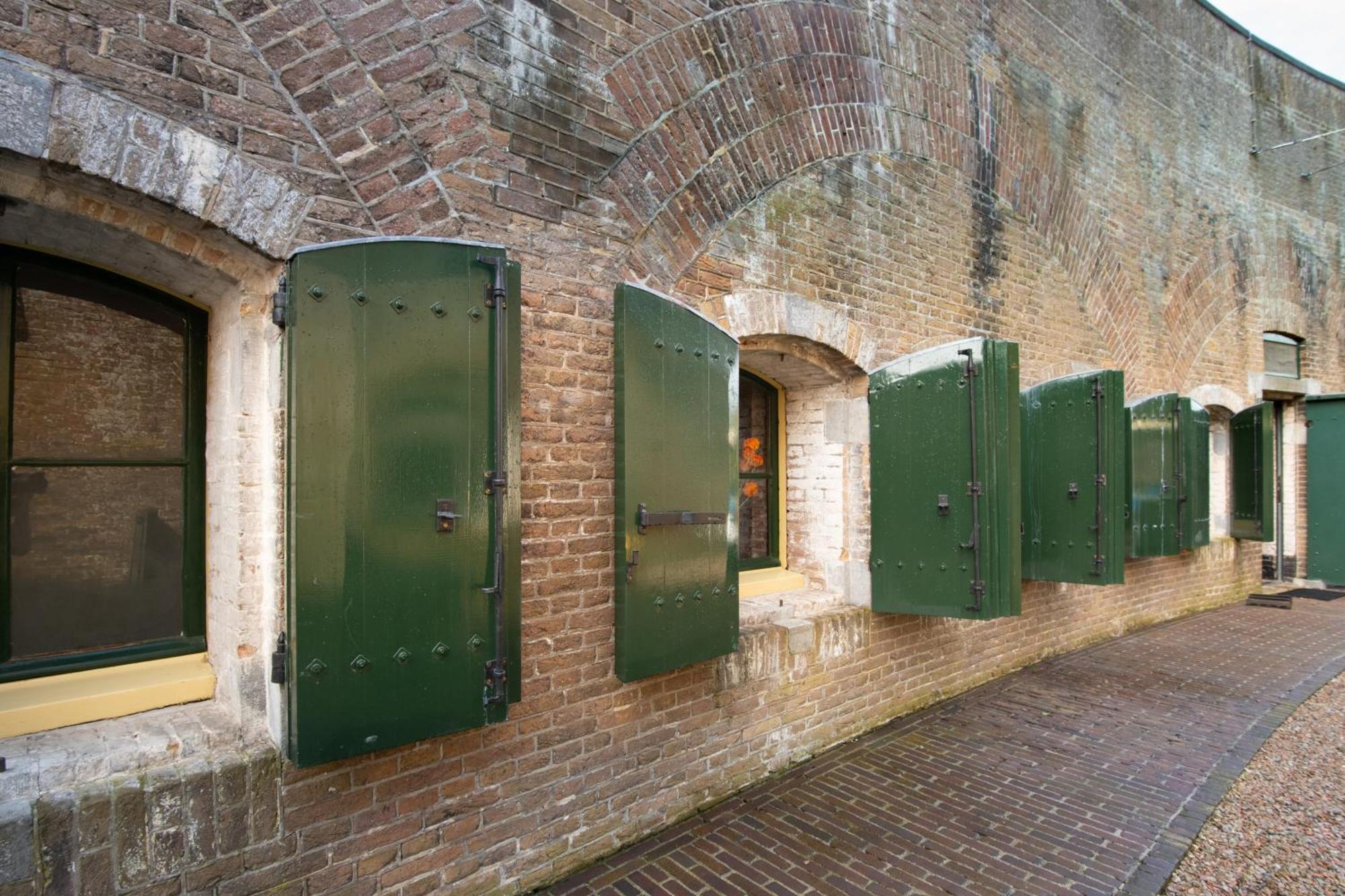 Fort Vuren Екстериор снимка