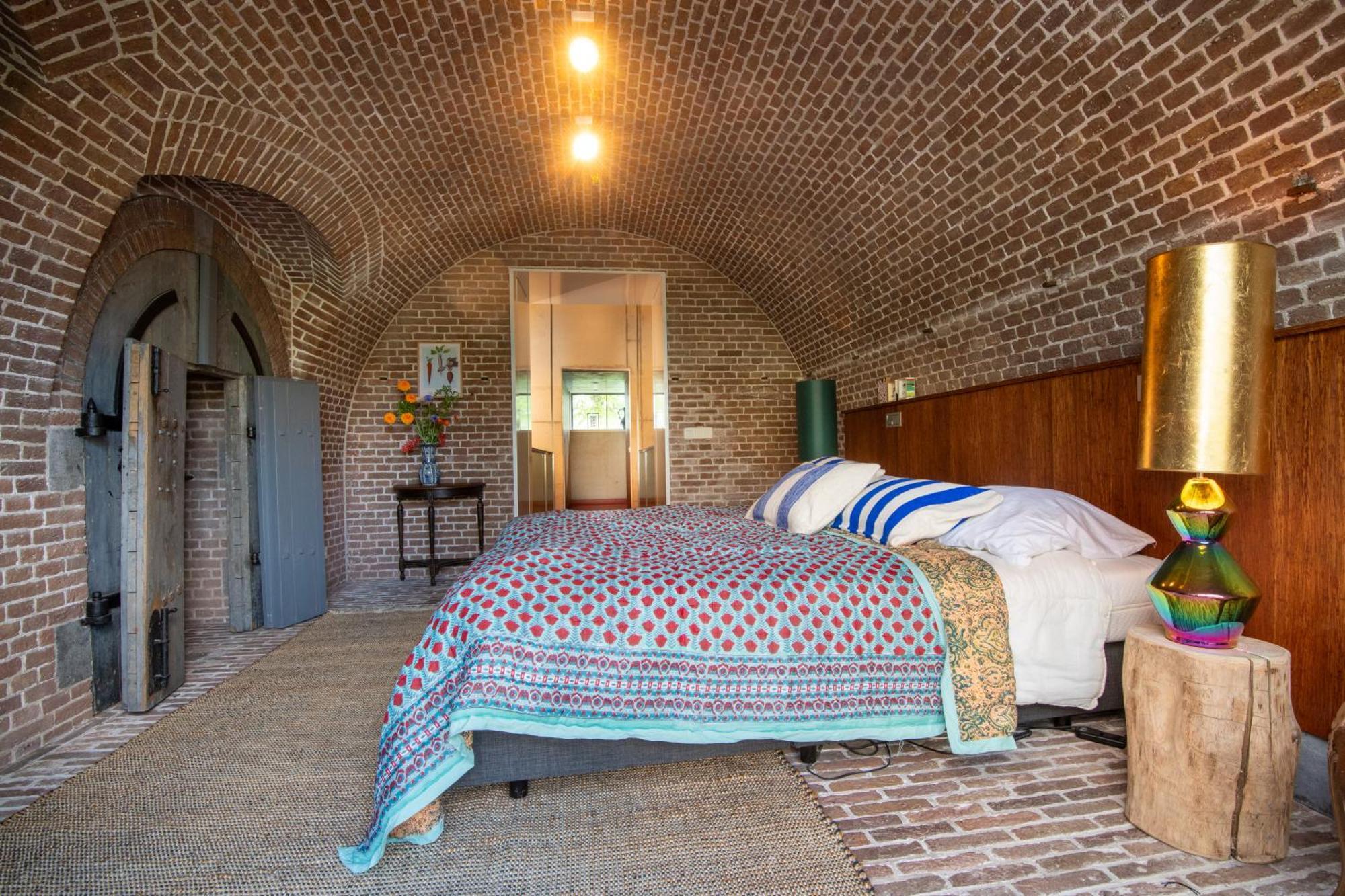 Fort Vuren Екстериор снимка